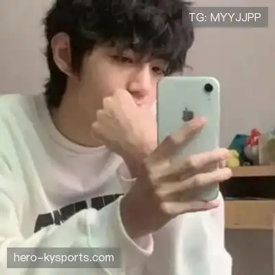 翁纳伶